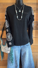 Load image into Gallery viewer, Wagon Wheel Long sleeve