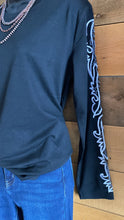 Load image into Gallery viewer, Pip’n hot long sleeve  - midnight