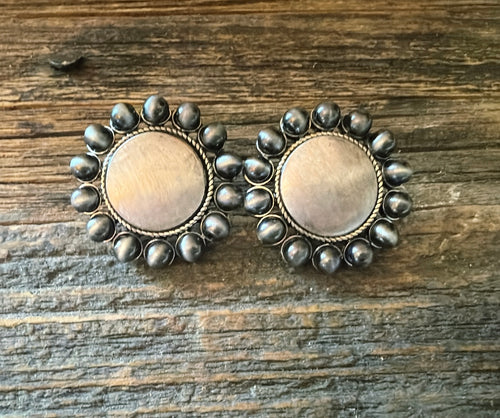 Round navajo earrings