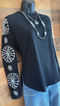 Load image into Gallery viewer, Wagon Wheel Long sleeve
