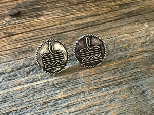 Round  Boot stitch  earrings