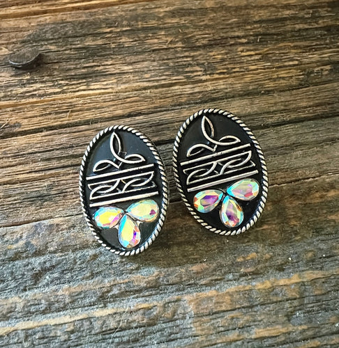 Oval Boot stitch  earrings-iridescent