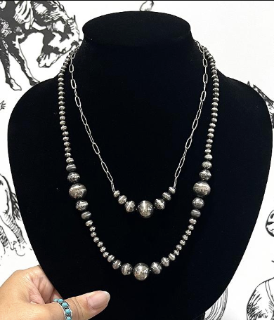 Navajo pearl layered necklace- silver