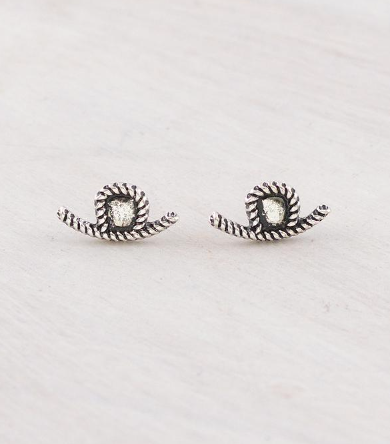 Rope cowboy hat earrings-silver