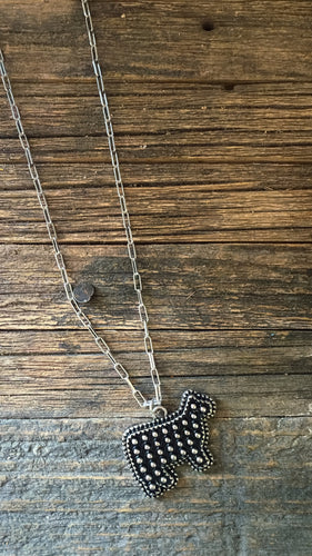 Dotted heifer necklace