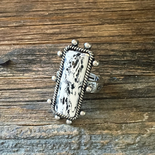 Bar ring -white
