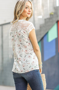 Floral & lace top-white