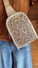 Load image into Gallery viewer, Hide floral tooled sling bag- tan