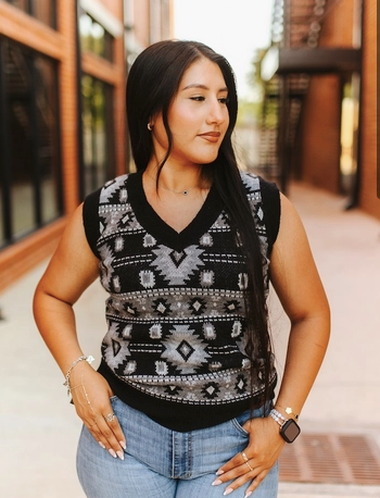 Aztec knit vest-black