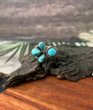 Load image into Gallery viewer, HANDMADE STERLING SILVER WHITE WATER TURQUOISE ADJUSTABLE RING