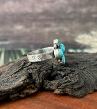 Load image into Gallery viewer, HANDMADE STERLING SILVER WHITE WATER TURQUOISE ADJUSTABLE RING