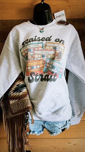 Raised on strait-crewneck
