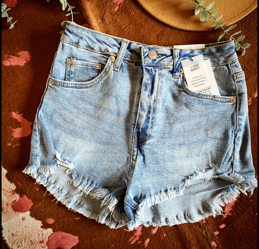 Denim high waist frayed shorts