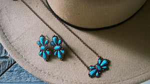 Custer necklace -multiple colours