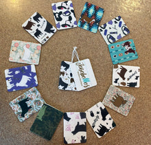 Load image into Gallery viewer, Hanging air fresheners-paisley black heifer